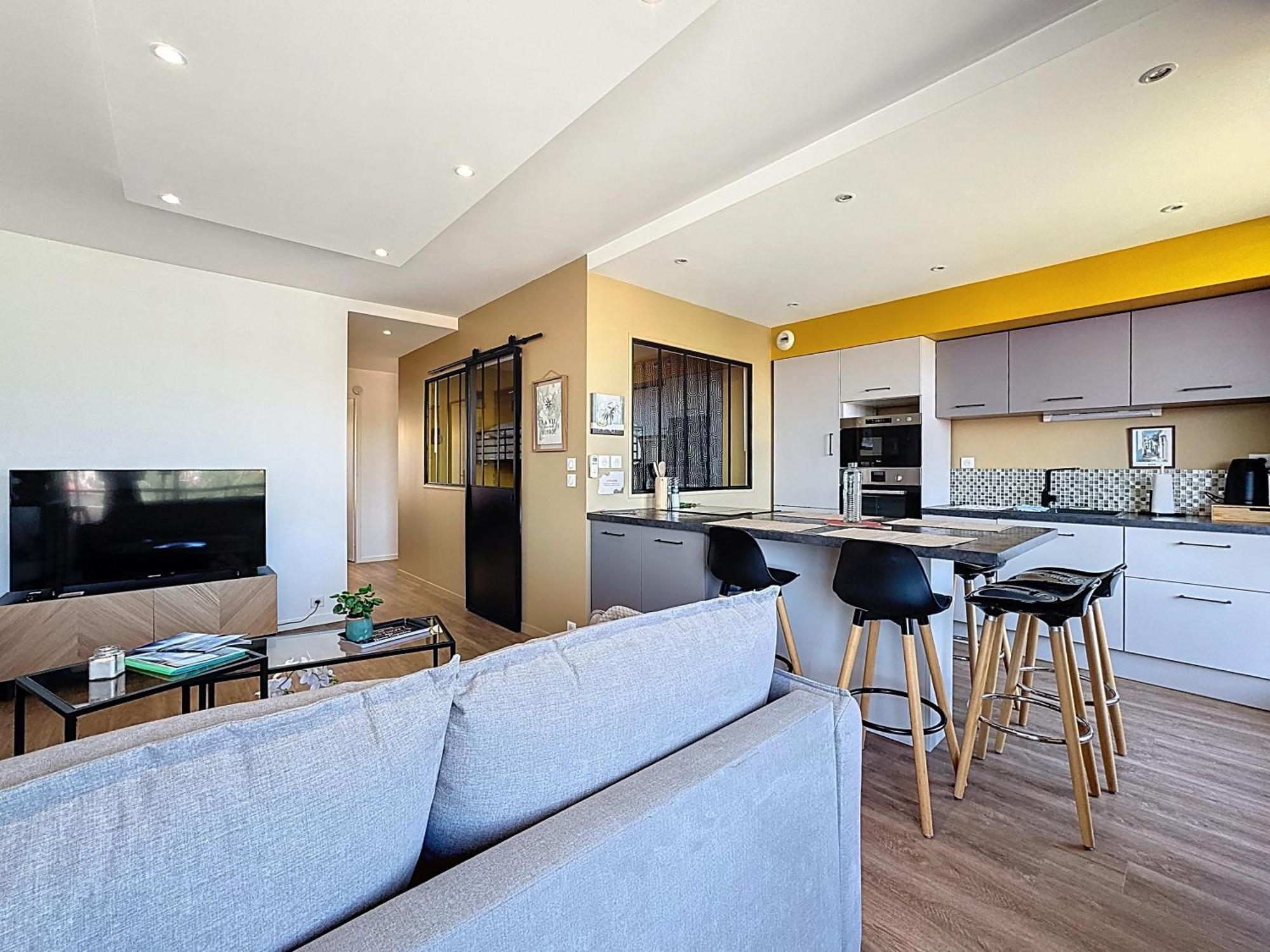 Vue , Clim , Garage Privé 6 Pers Clf-fd Fontgieve