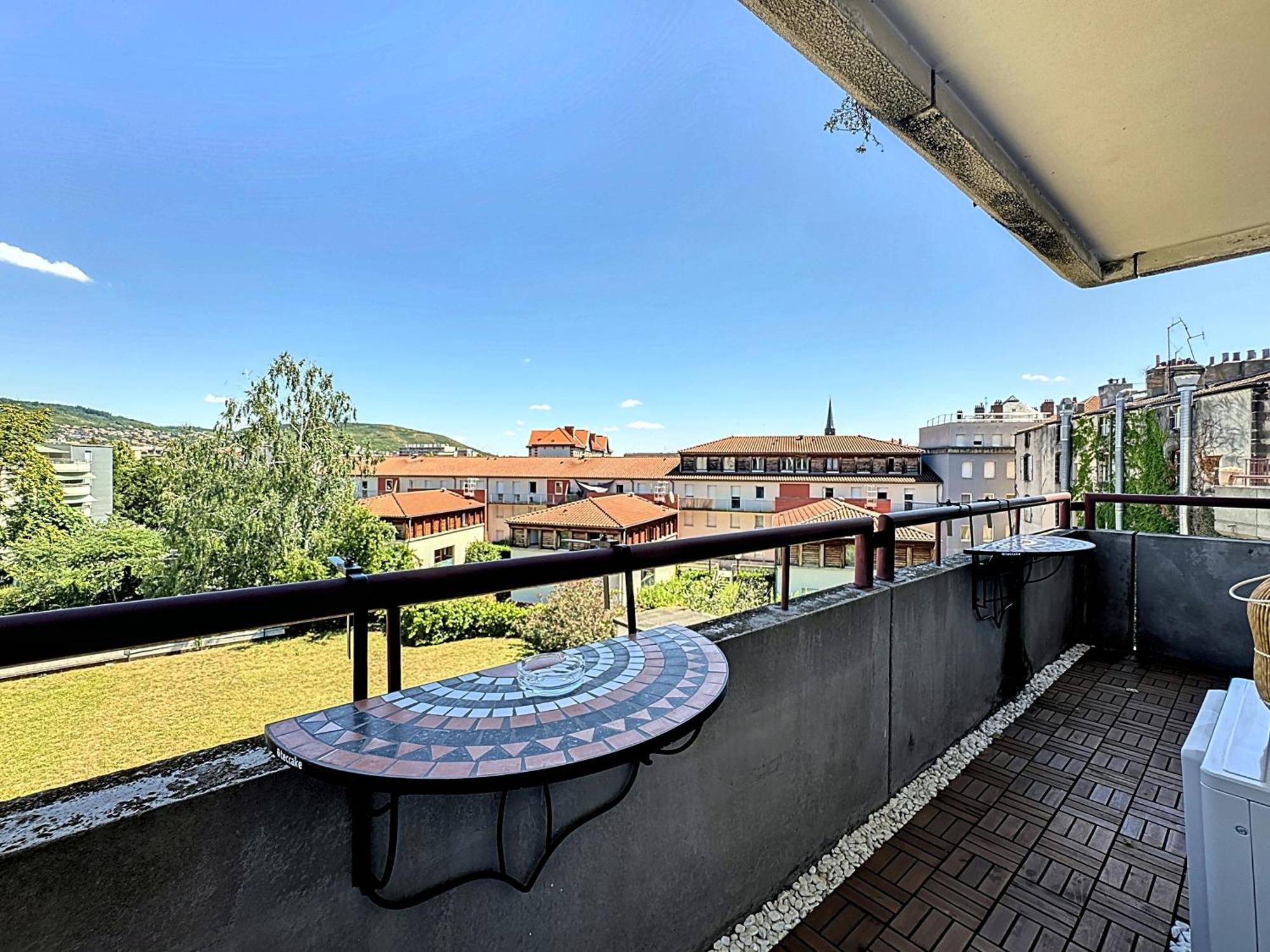 Vue , Clim , Garage Privé 6 Pers Clf-fd Fontgieve Appartement Clermont-Ferrand